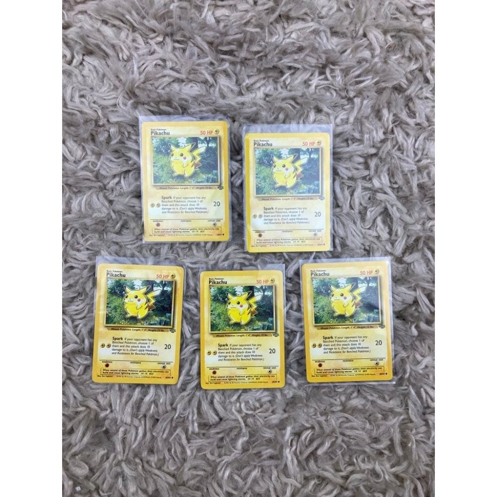 (5X) RAW Pokemon 1999 Jungle Set Pikachu #60 Vintage! (Red cheeks)